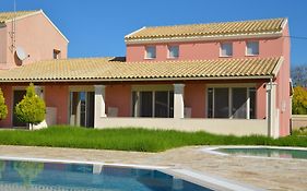 Megali Luxuries Apartments